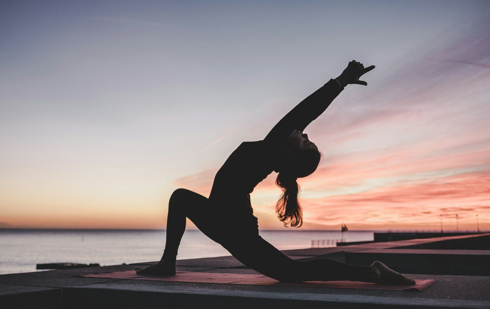 Yoga pour sportifs: Flexibilité et force