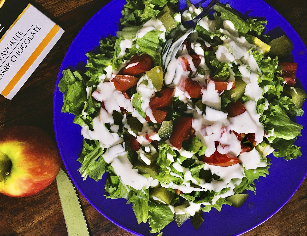 healthy salad plate (foto: SharonDawn / CC BY-SA 4.0, Wikimedia Commons)