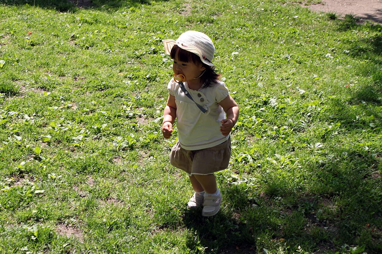 running outdoors (foto: MIKI Yoshihito from Sapporo City,Hokkaido., JAPAN / CC BY 2.0, Wikimedia Commons)