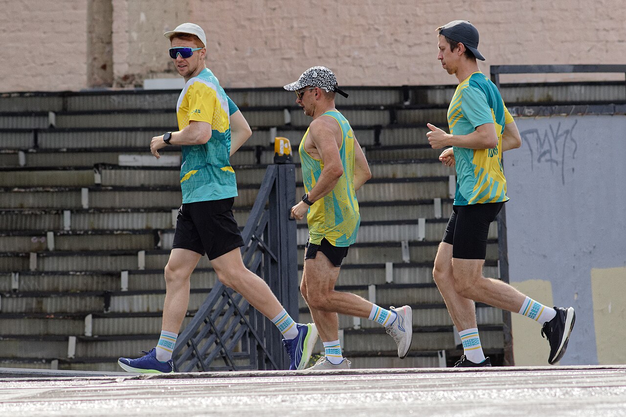 running outdoors (foto: Retired electrician / CC0, Wikimedia Commons)
