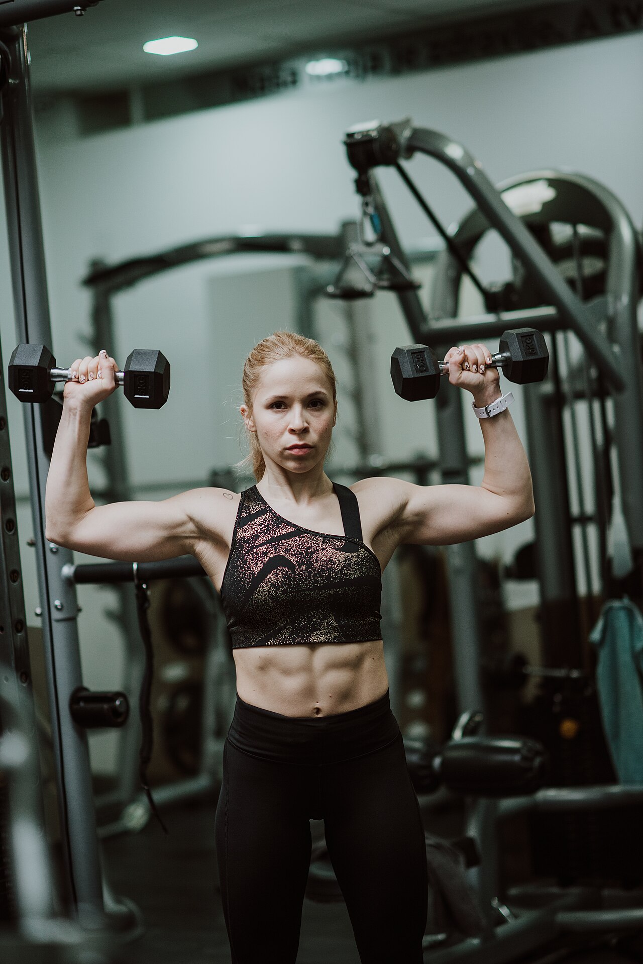 fitness dumbbell gym (foto: Shixart1985 / CC BY 2.0, Wikimedia Commons)
