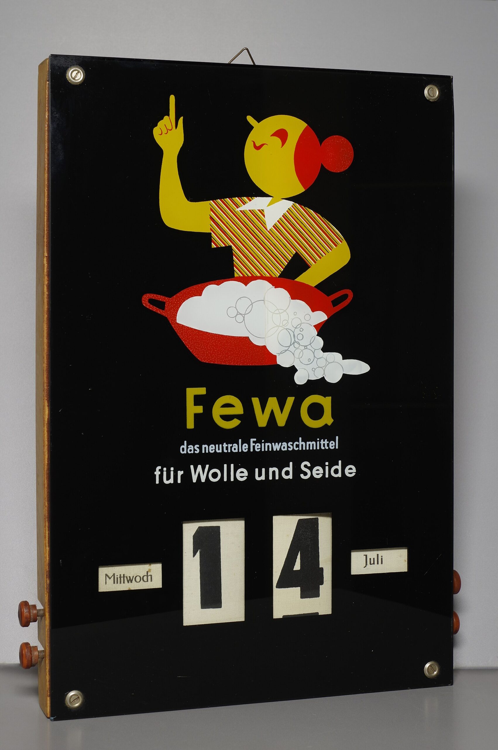 desk calendar