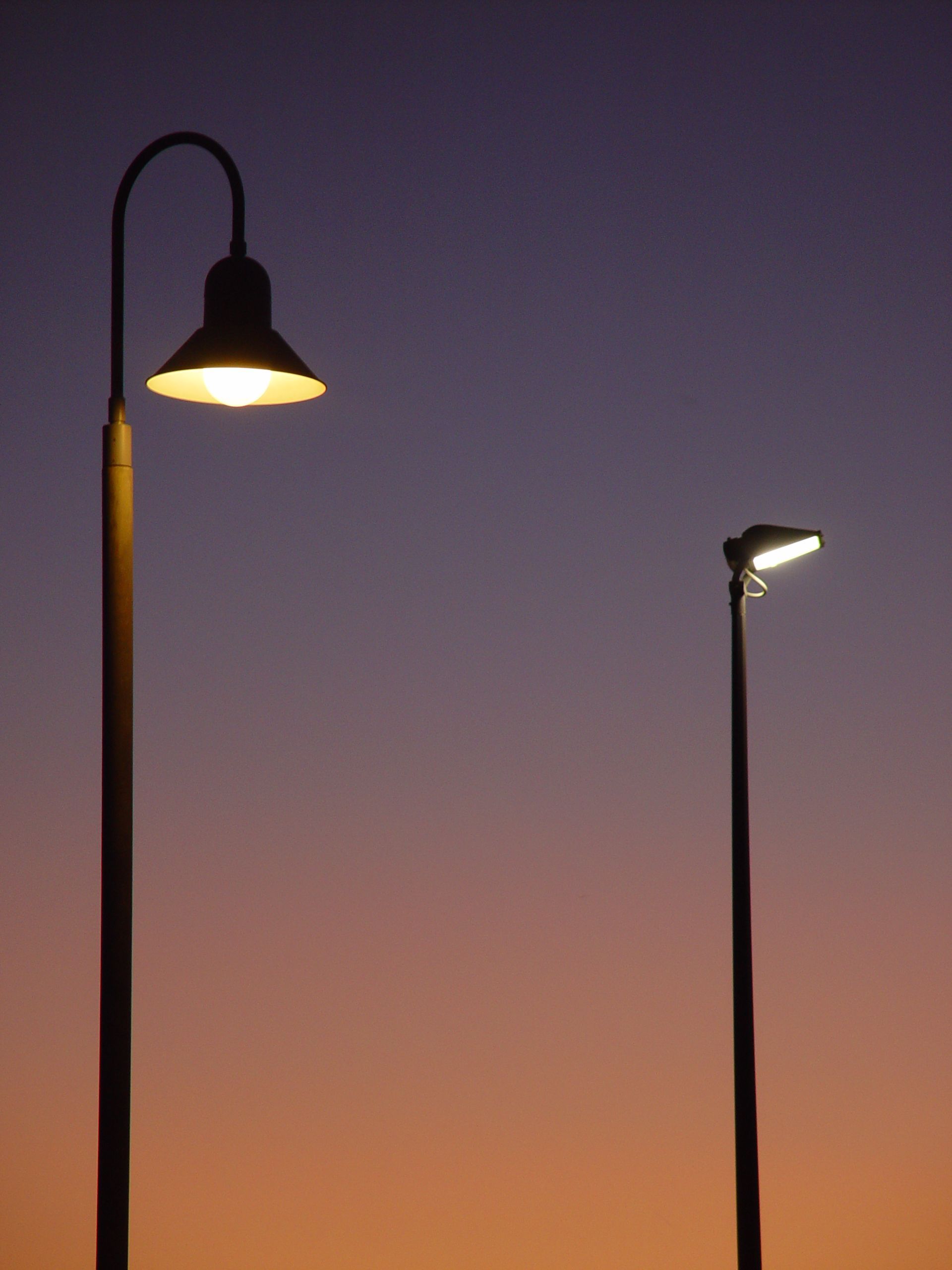 dark street evening lamp
